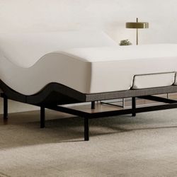DreamCloud Memory Foam Adjustable Base Bed QUEEN