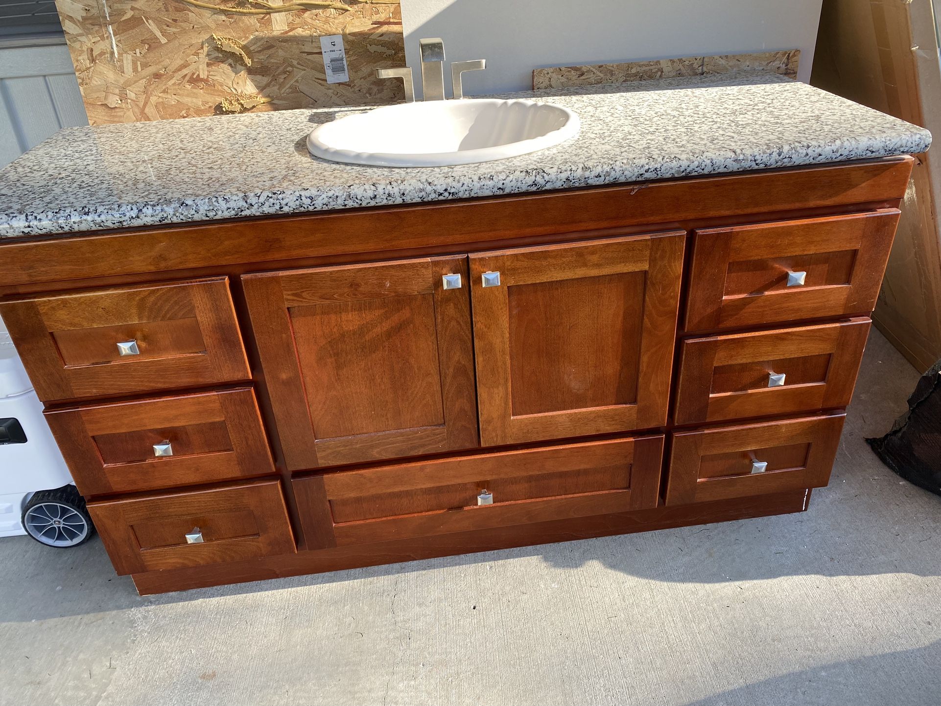 Bathroom Vanity for Sale in WA OfferUp