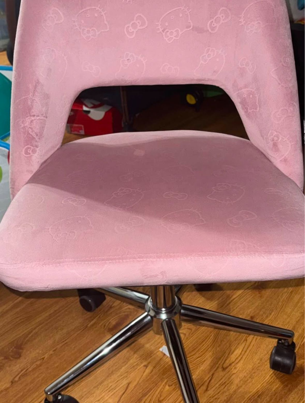 Hello Kitty Chair