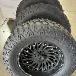 RBP TIRES 37X13.50X20 LT