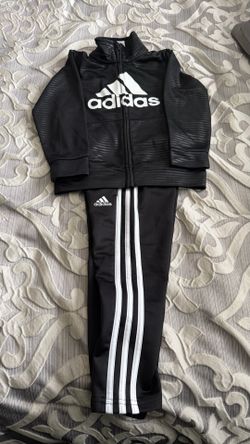 Children’s tracksuit