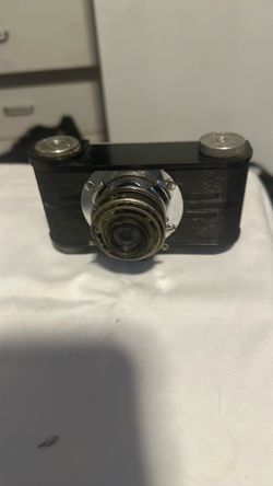 Argus I r c  anastigmat 4.5 camera ￼