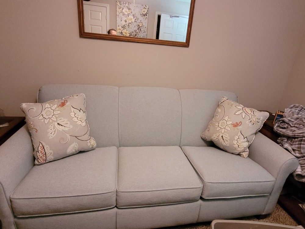 Sofa Bed (Queen Size Bed)