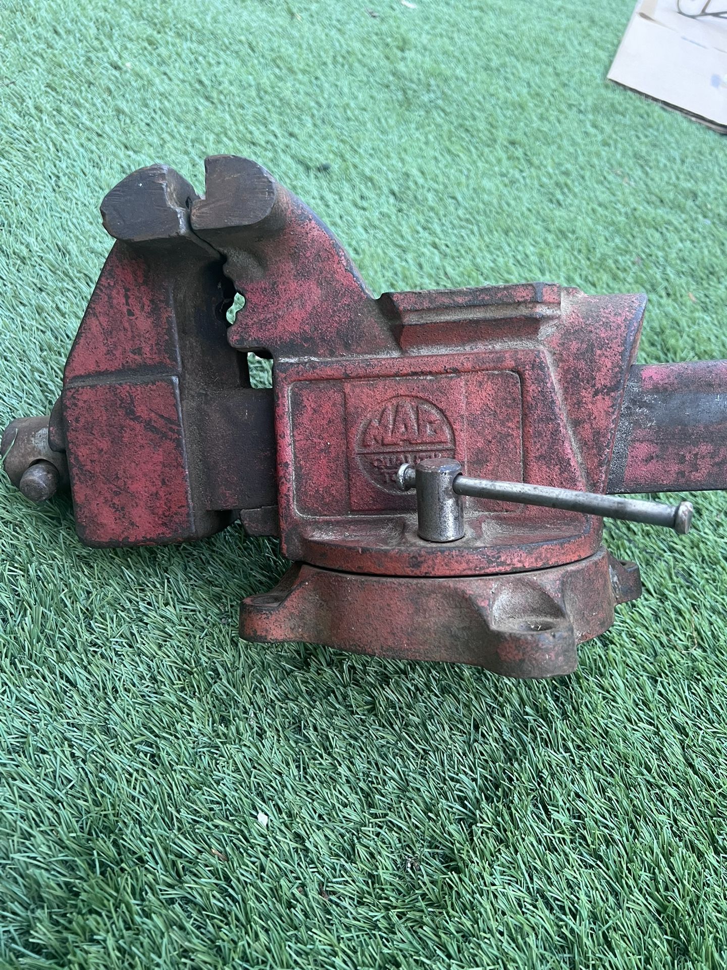 Mac tool 5" jaw mechanics vise swivel pipe vintage collectible