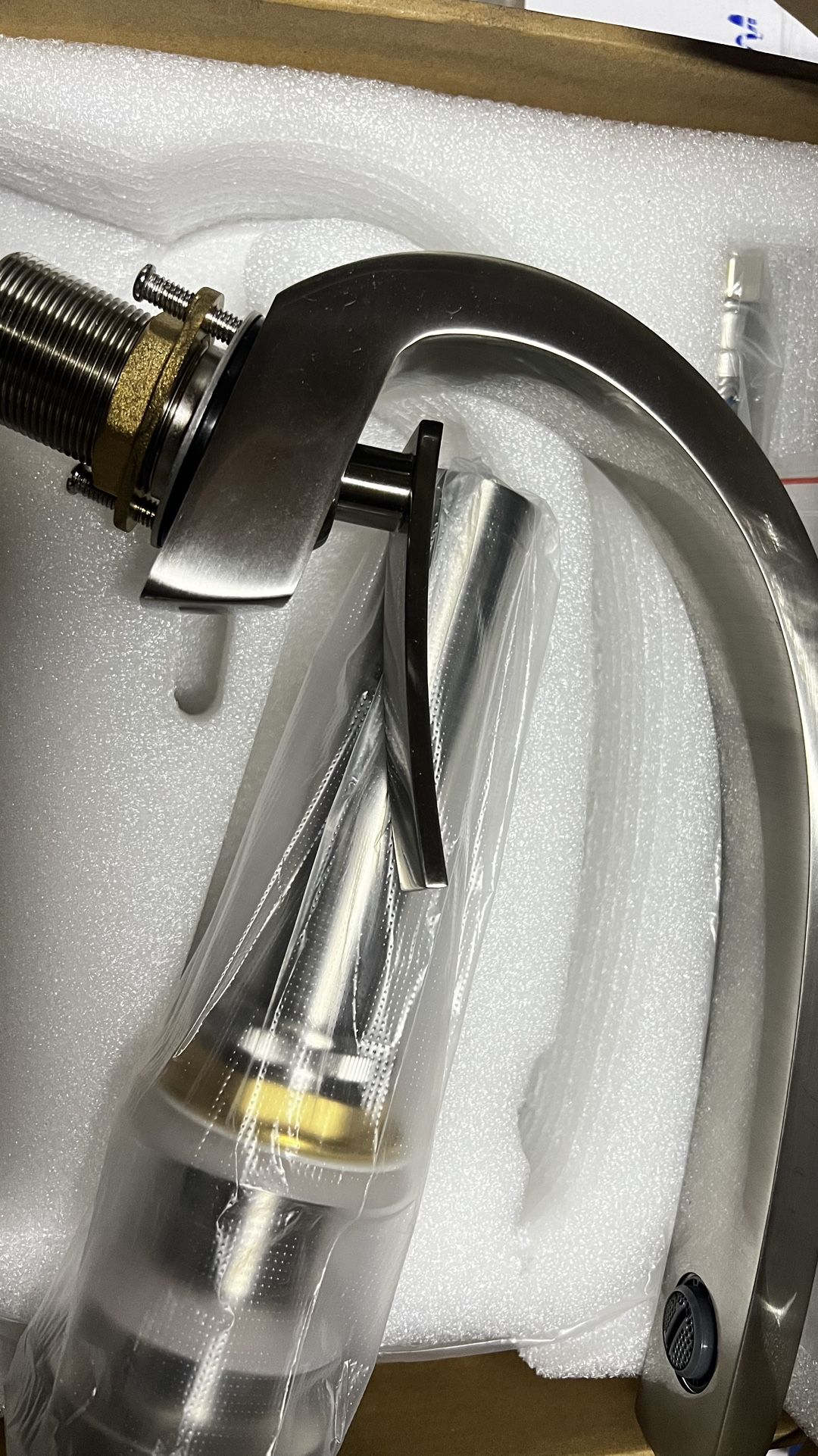 Finish Single-Hole Single-handle Bathroom Faucet F7 nickel $50