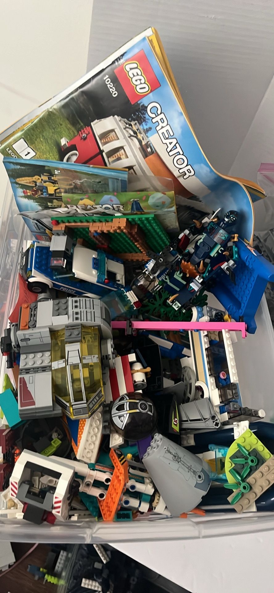 6 Lbs Legos 