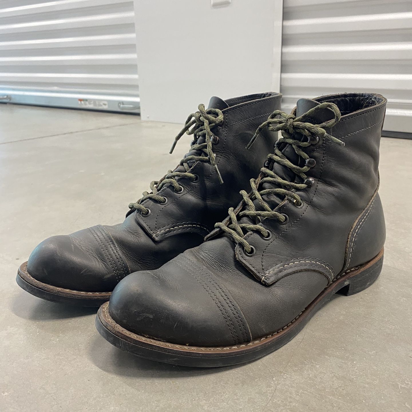 Red Wing 8086 Iron Ranger - Charcoal Rough & Tough Leather for 