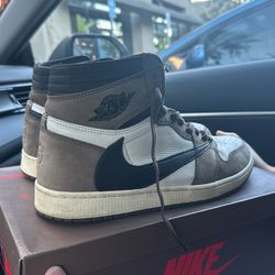 Travis Scott Jordan 1 Mocha High