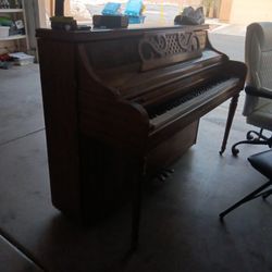 Used Kimball Piano. 