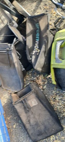 Lawnmower bags