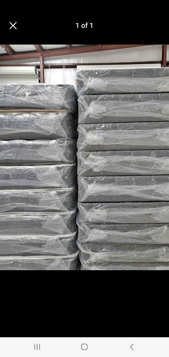 King size new 2 box spring can deliver