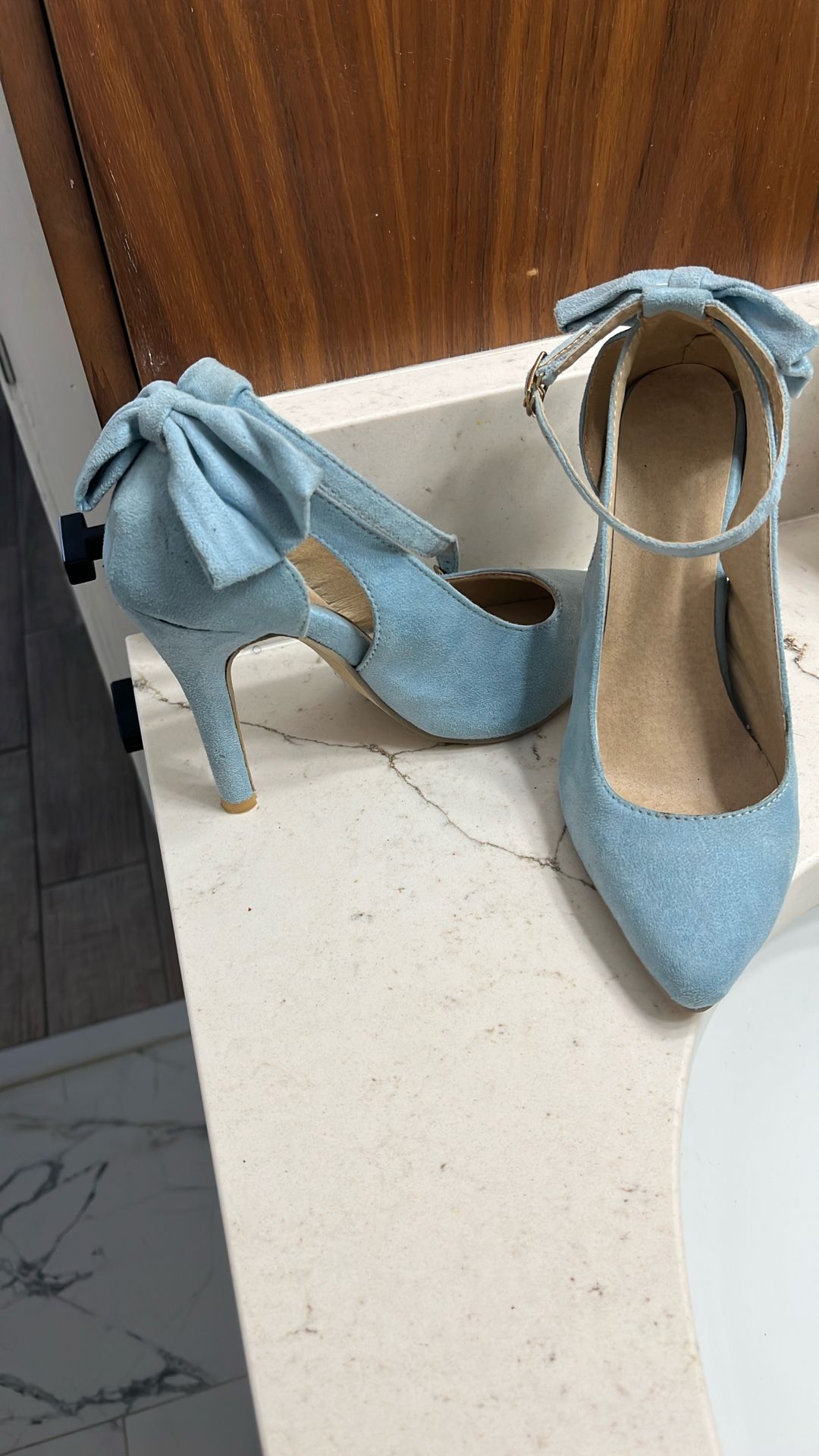 Light blue Heels Size 7