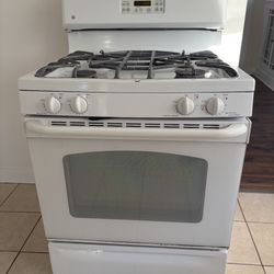 Gas Stove 