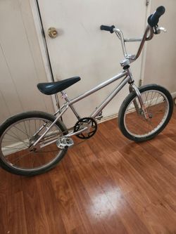 GT Chromo Pro BMX Bike Bicycle