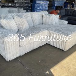 NEW SOFT SECTIONAL
