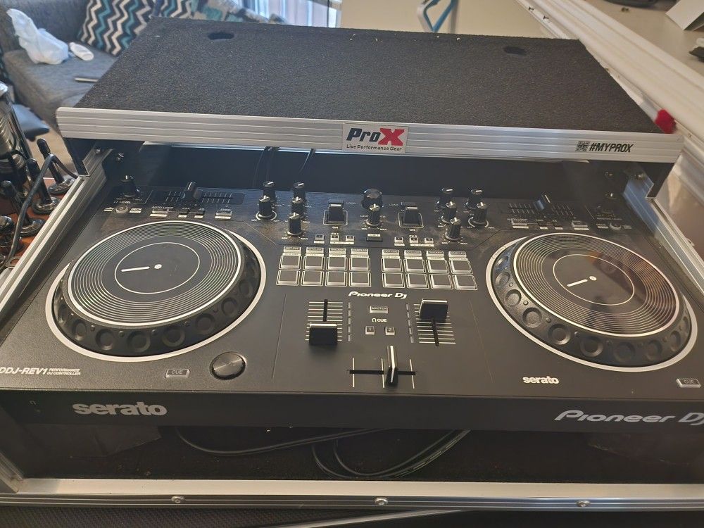 DDJ REV 1 & PRO X FLIGHT CASE