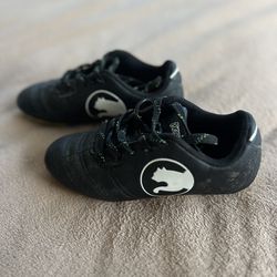 Kid’s Soccer Cleats