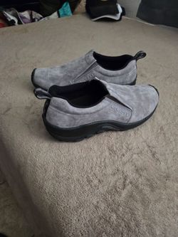 MERRELL shoes: jungle moc  leather. Size 8.5  U.S