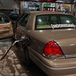 2001 Ford Crown Victoria