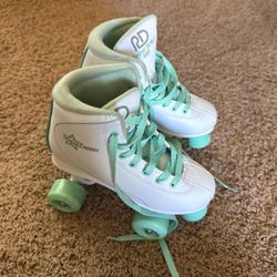 Roller Derby Woman Size 5 Skates 