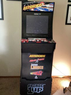 1 up ASTEROIDS 4-1 Arcade + riser.  Excellent Condition. Pickup Only