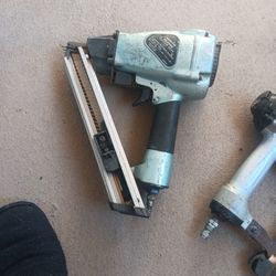 Pistola Para Clabos Ticos 