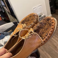 Womens Shoes