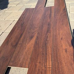 150 Sq Foot Of Laminate Flooring