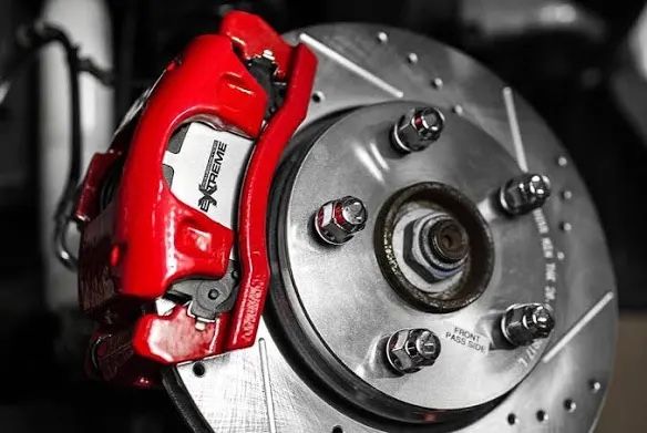 Great Deal On !!!!!!Racing Brake Pads Caliper And Caliper, Brackets, Drilled And Slotted Rotors Fit 99 - 06 Wrangler