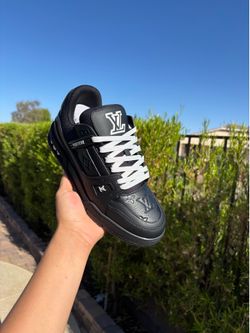 Lv trainers 10,12
