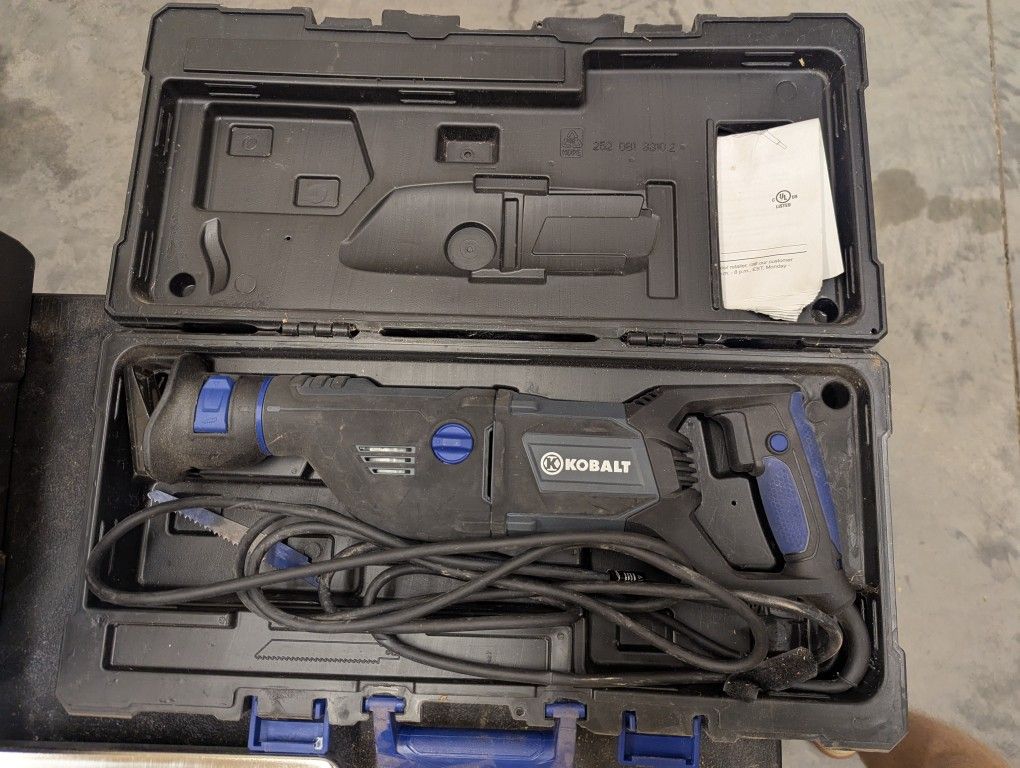 Kobalt Reciprocating Saw w/ Case - Like New