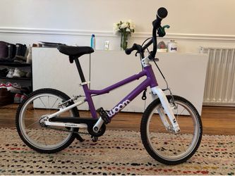 Woom 3 Automagic 16” kids bike in purple