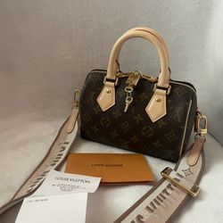 LV Speedy Bandoulière 20 – Monogram