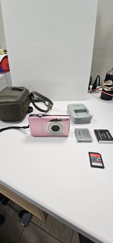 Canon PowerShot SD1300 IS Pink Digital Camera 