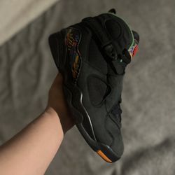 Jordan Retro 8 “Tinker/Air Raid” - Size 9