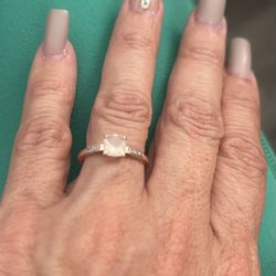 Rose gold “real Gold” Wedding Set 10k
