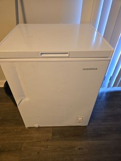 Deep freezer