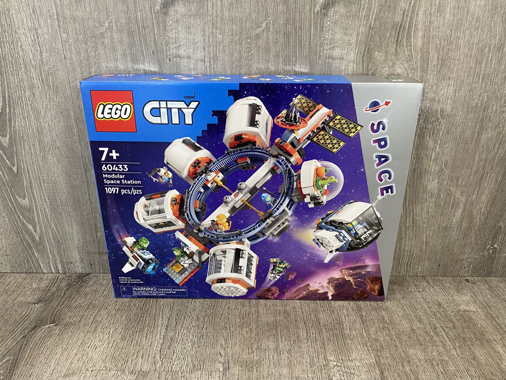 Lego City 60433 Modular Space Station