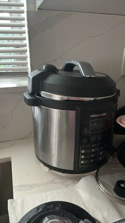 Pressure cooker