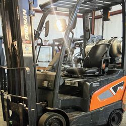 3,500 Lbs Forklift Doosan 2019 GC18S9 Low Hours