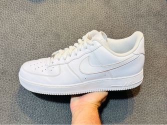 Nike Air Force 1 Low ‘07 ‘Triple White’ (Sz 13M)