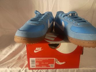 Nike field generals
