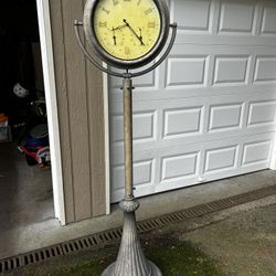 Outdoor Clock