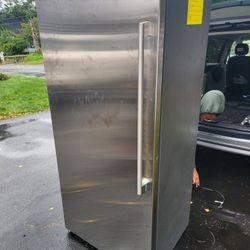 Freezer Electrolux  EI33AF80WS