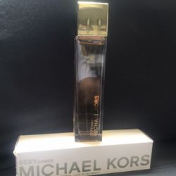 Perfume MK