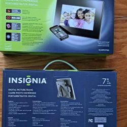 Digital Photo Frames
