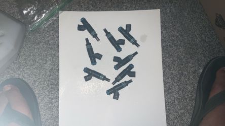 Fuel injectors