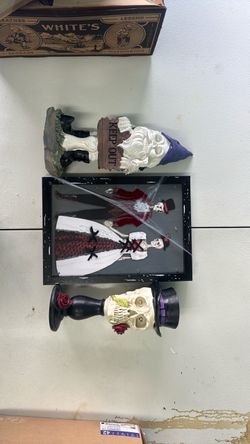 Halloween Decor