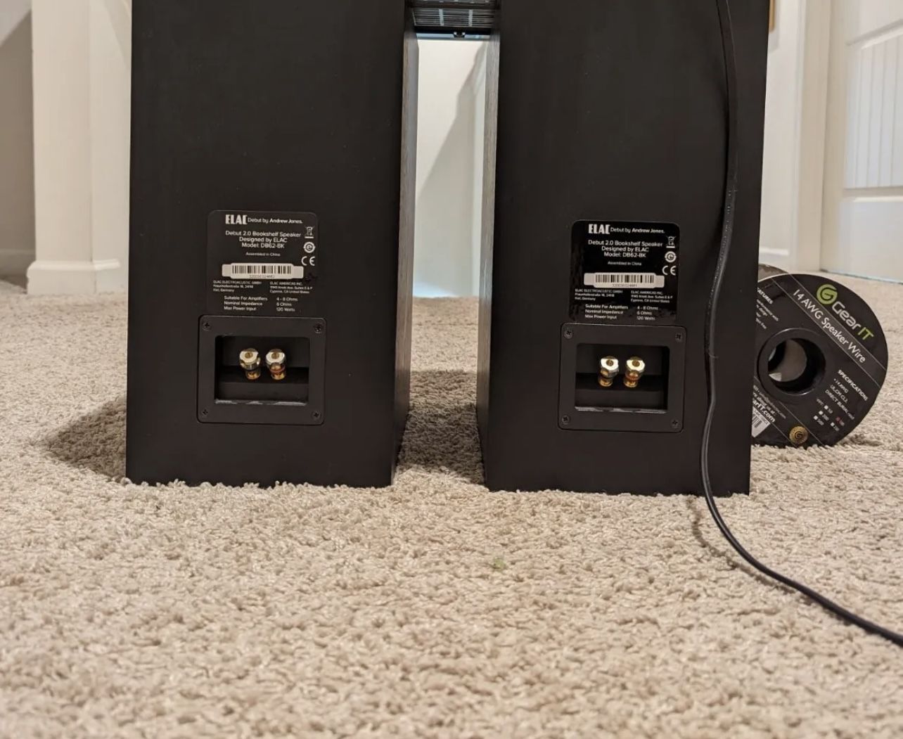Elac Debut 2.0 B5.2 Bookshelf Speakers for Sale in Palmdale, CA - OfferUp