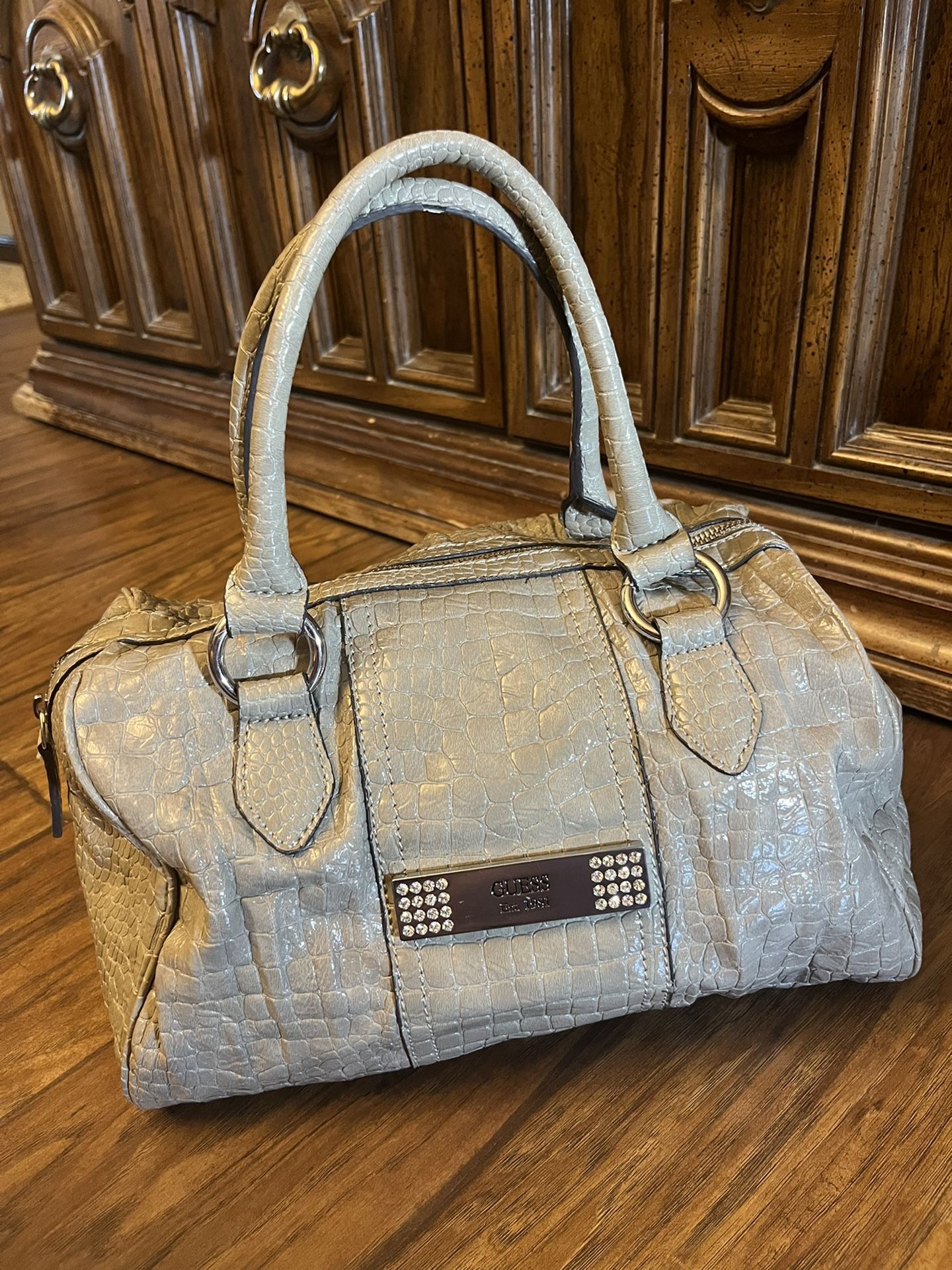 GUESS purse
